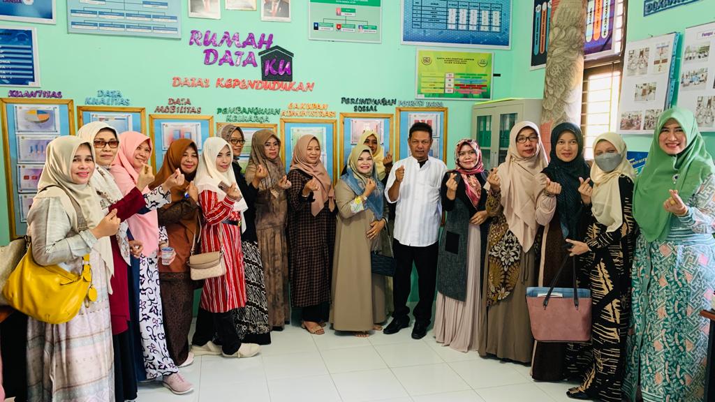 Kunjungan kab/kota se Aceh studi tiru ke Gampong KB Gampong Doy